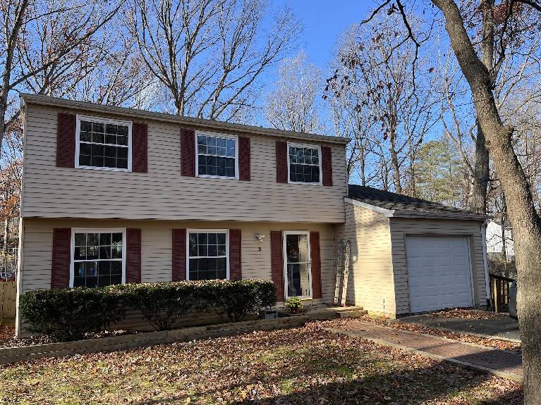 Room for Rent in CoLiving Home